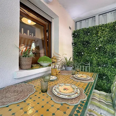 201–2 People Comfort, Terrace-veranda-wifi Fréjus