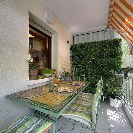201-2 People Comfort, Terrace-veranda-wifi * Fréjus